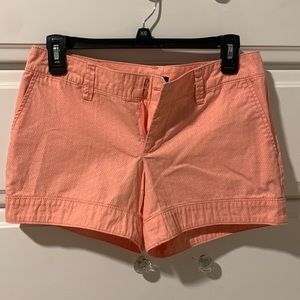 Coral size 2 Gap Shorts Low Rise